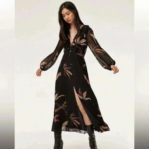 long sleeved black maxi dress Black Long Sleeves Maxi Dress With Slit